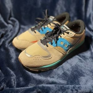 Saucony Azura Gumroad Size 12